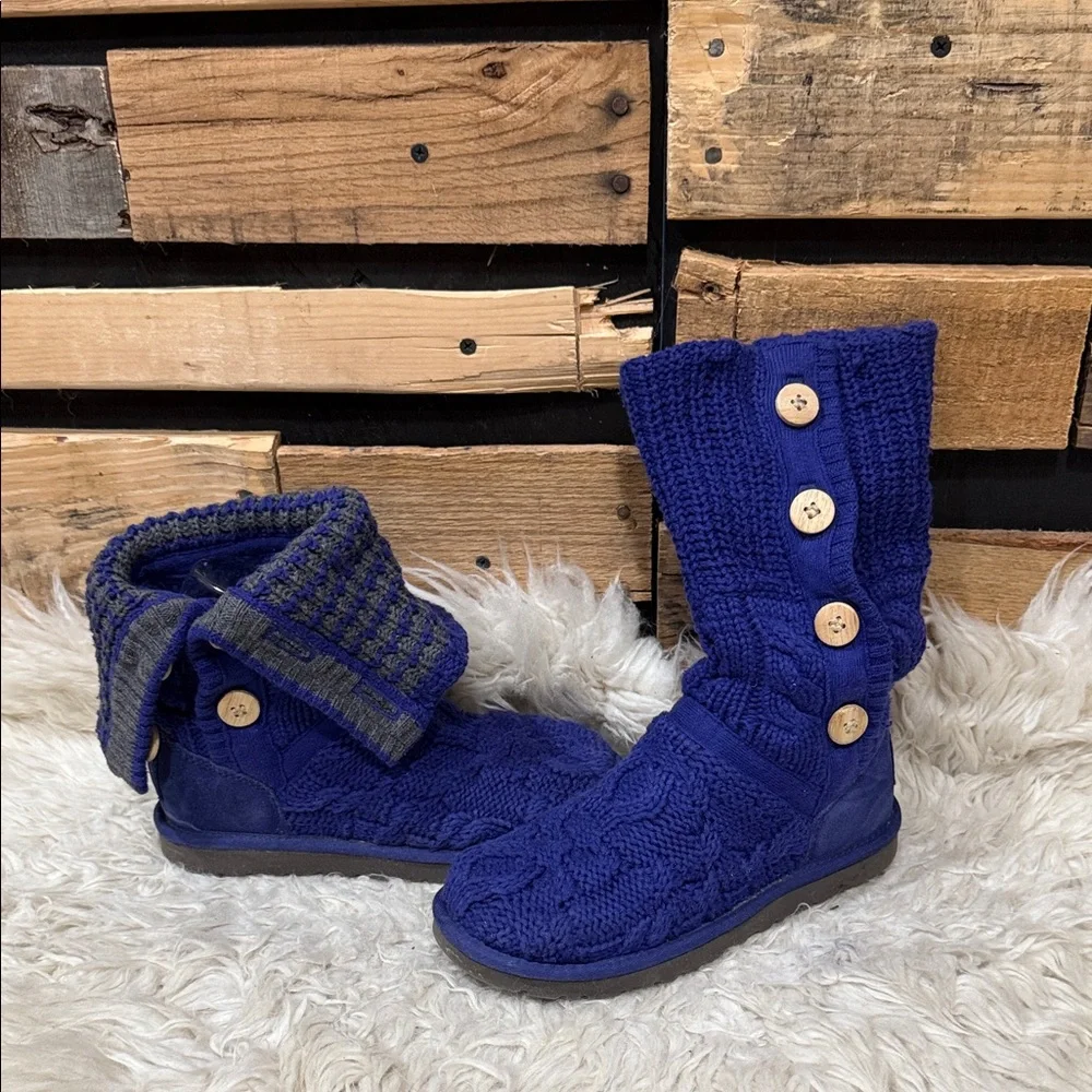 UGG Australia Women's Purple Cable Knit Leland 1000464 Fold‎ Over Boots 5 Button